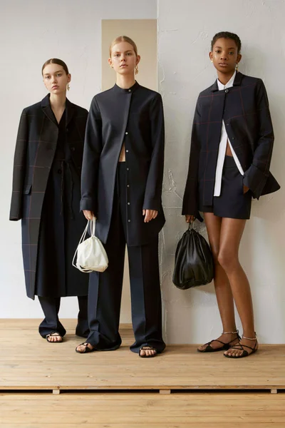 Look 29